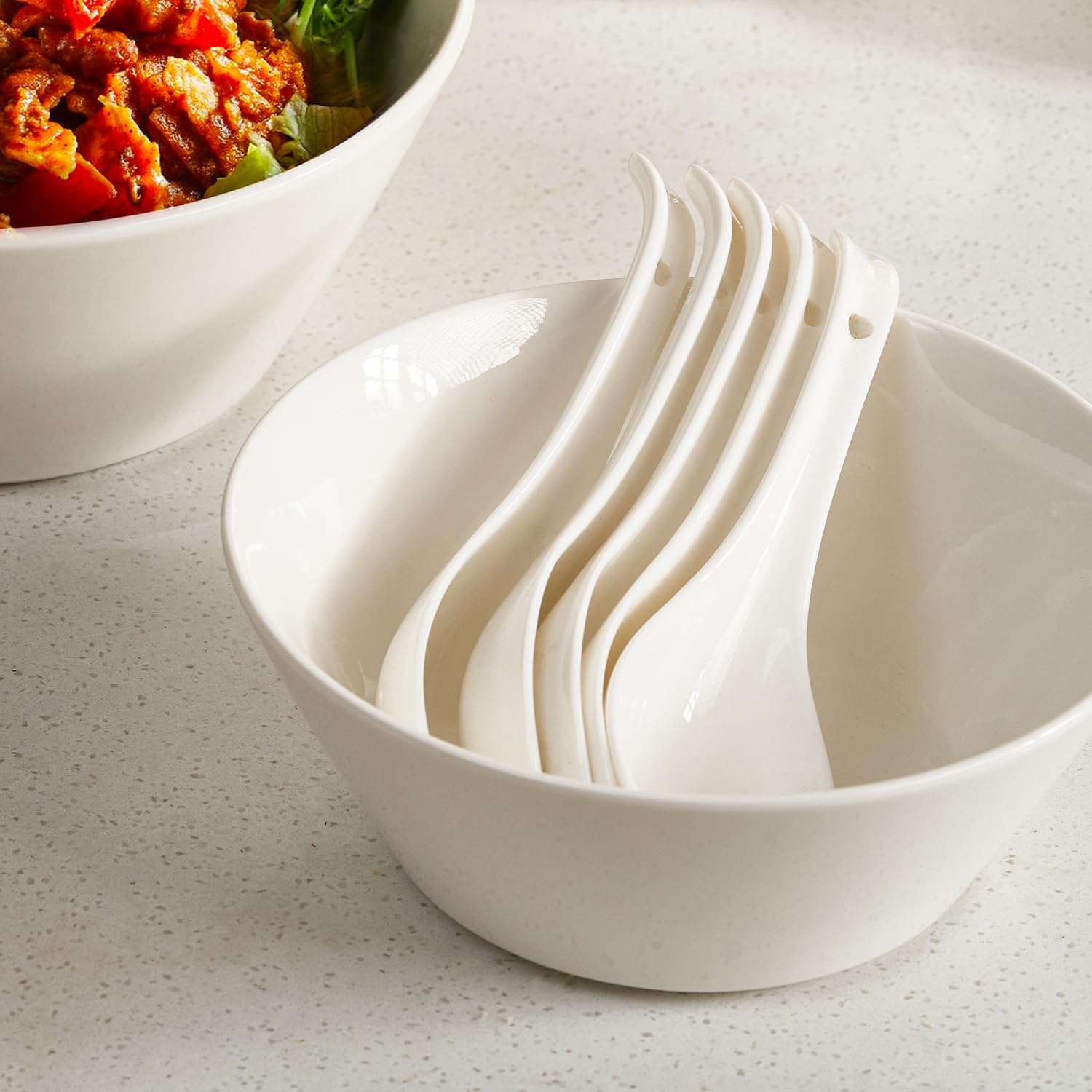 Soup Spoon, Ceramic Asian Soup Spoon, White Japanese Large Spoon, for Ramen, Wontons, Miso Dumplings, Deep Oval Hook Design, Set of 4 (4 Pieces, White)