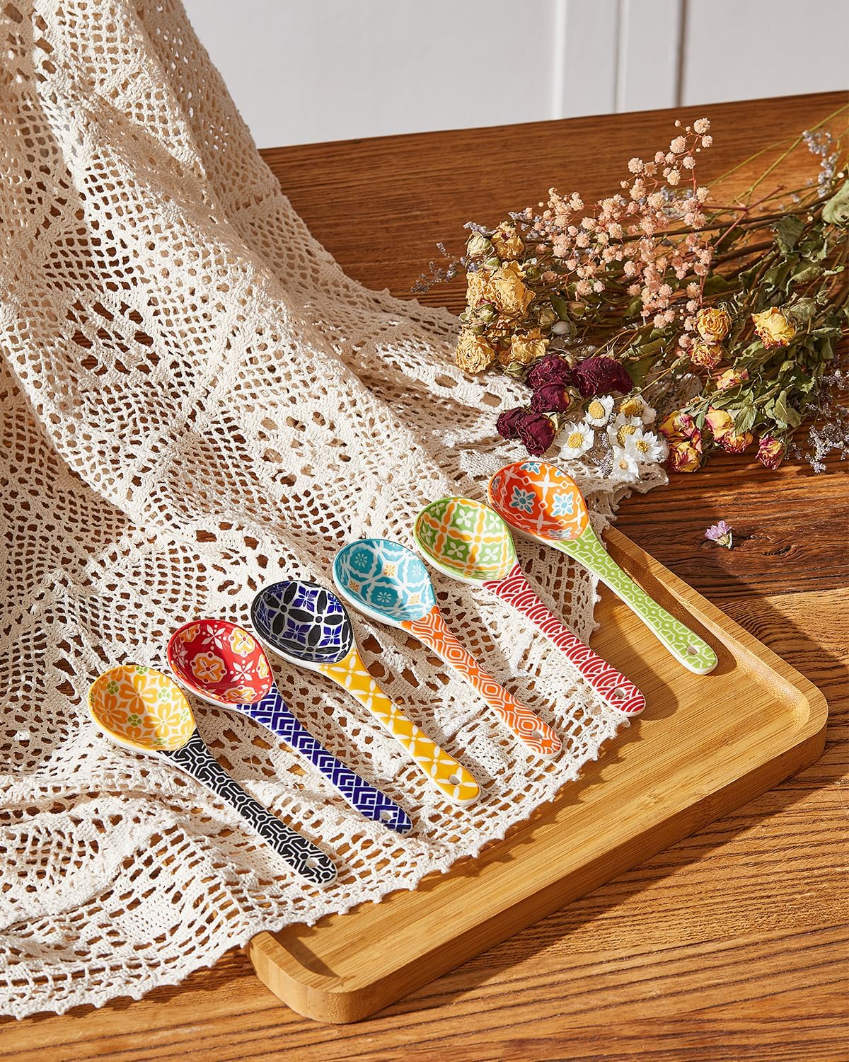 Ceramic small male spoon, colorful spoon set, suitable for cereal, yogurt, sauce, ice cream, ramen, dishwasher and microwave safe, cute decorative spoon set of 6